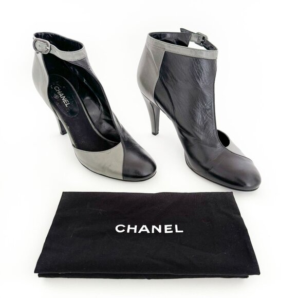 Chanel Two Tone Cutout Ankle Boot EU 41 US 10-10.5 Black Grey High Heel Bootie - Picture 1 of 13